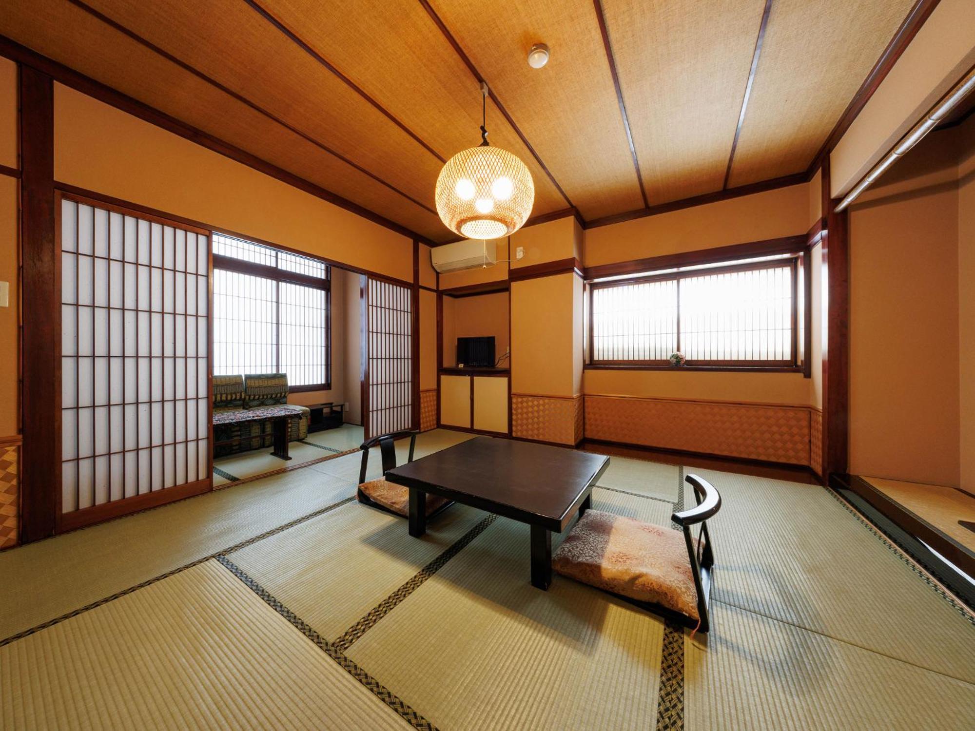 Oiwakeya Ryokan Matsumoto Buitenkant foto
